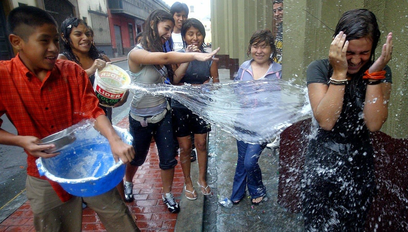 Proponen hasta 9 años de cárcel por desperdiciar agua en la CDMX